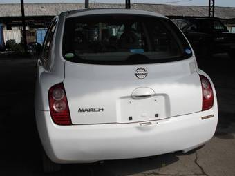 2004 Nissan March Photos