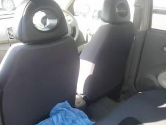 2004 Nissan March Pictures