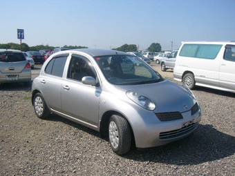 2004 Nissan March Pictures