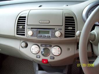 2004 Nissan March Photos