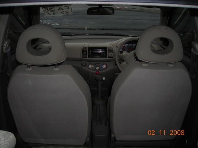 2005 Nissan March