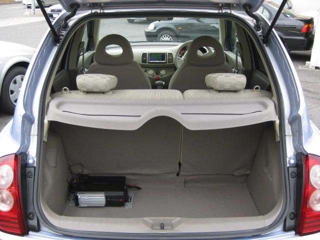 2005 Nissan March