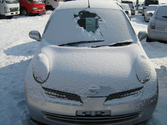 2005 Nissan March