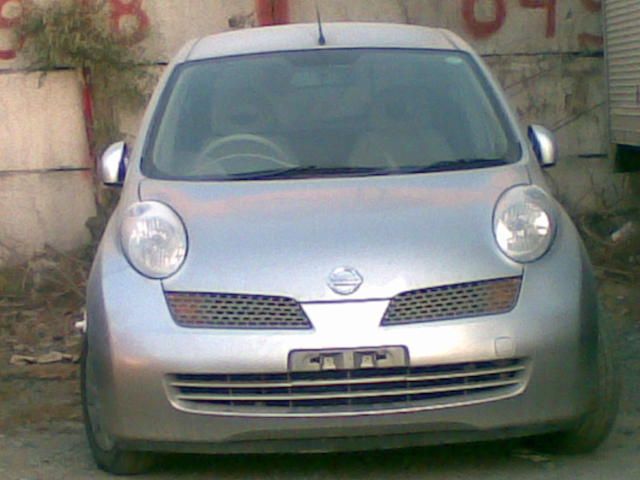 2005 Nissan March