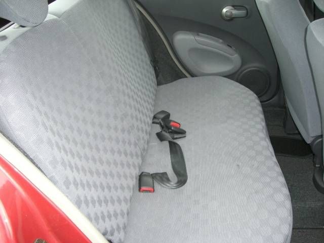 2005 Nissan March