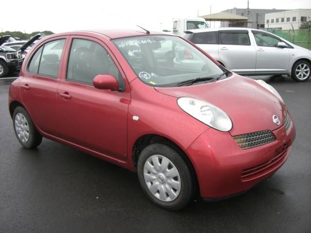 2005 Nissan March