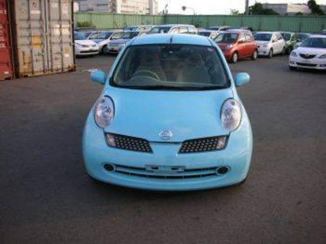 2005 Nissan March