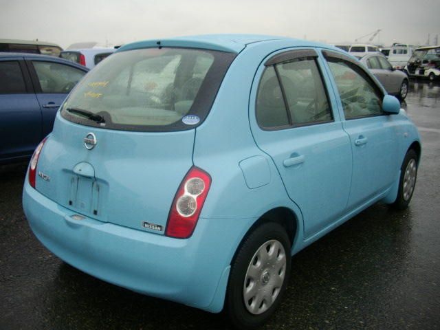 2005 Nissan March