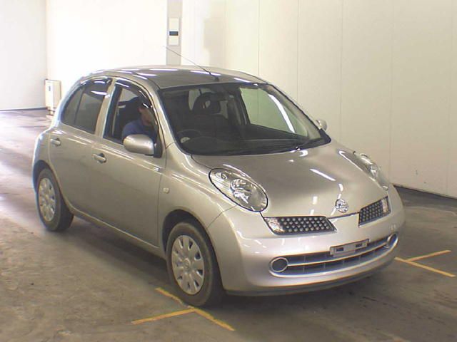 2005 Nissan March