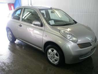 2005 Nissan March Images