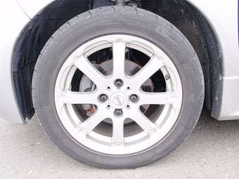 2005 Nissan March Pictures