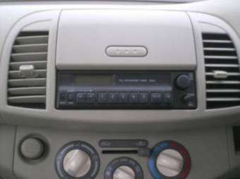 2005 Nissan March Pics