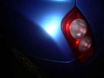 2005 Nissan March Pics