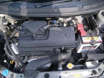 2005 Nissan March Images