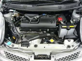 2005 Nissan March Pictures