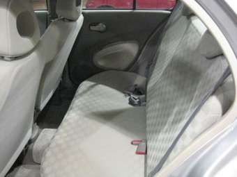 2005 Nissan March Pictures
