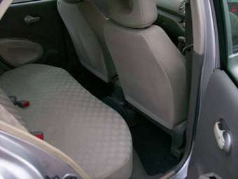 2005 Nissan March Photos