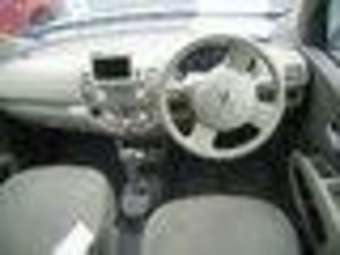 2005 Nissan March Photos