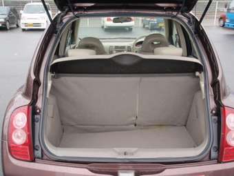 2005 Nissan March Images