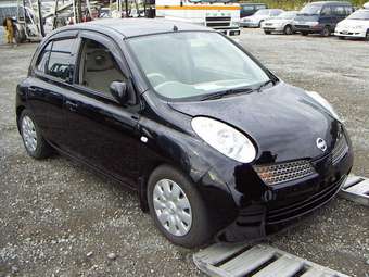 2005 Nissan March Pictures
