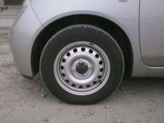 2005 Nissan March Pictures