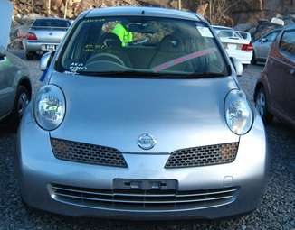 2005 Nissan March Pictures
