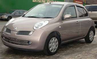 2005 Nissan March Pics