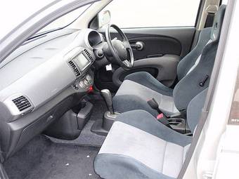2005 Nissan March Pics