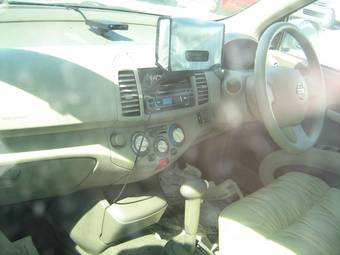 2005 Nissan March Photos