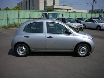 2005 Nissan March Photos