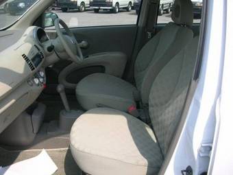 2005 Nissan March Pics