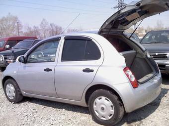 2005 Nissan March Pictures