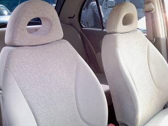 2005 Nissan March Photos