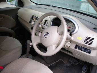 2005 Nissan March Pictures