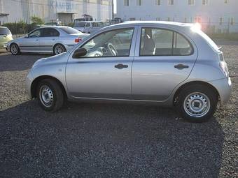 2005 Nissan March Pictures