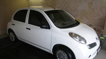 2005 Nissan March Photos