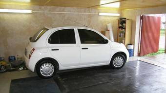 2005 Nissan March Photos