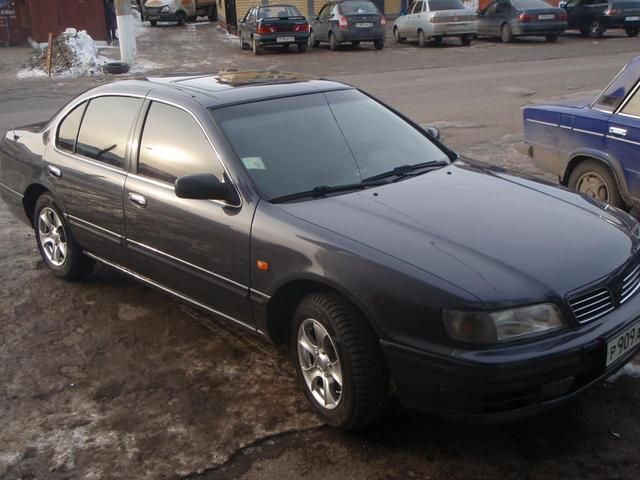 1995 Nissan Maxima