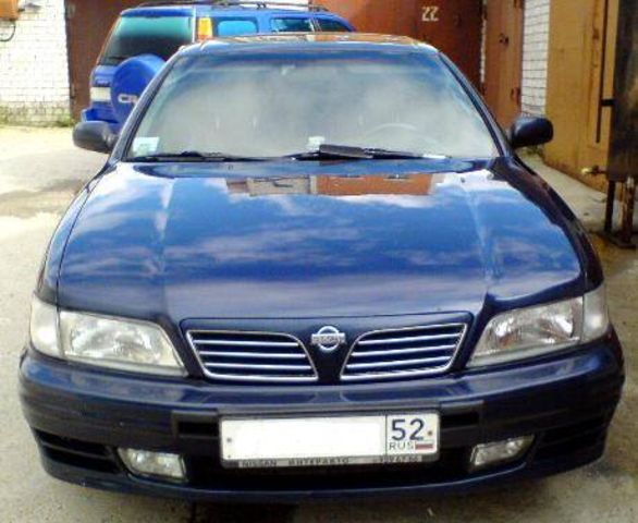 1995 Nissan Maxima