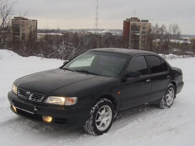 1995 Nissan Maxima