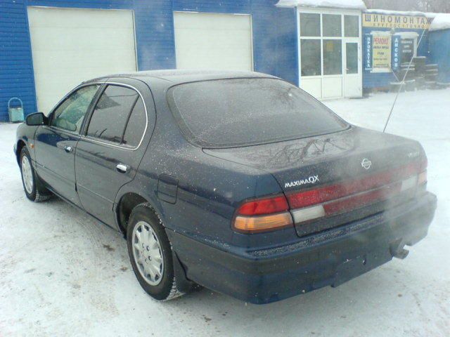 1996 Nissan Maxima