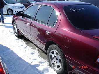 1996 Nissan Maxima Photos