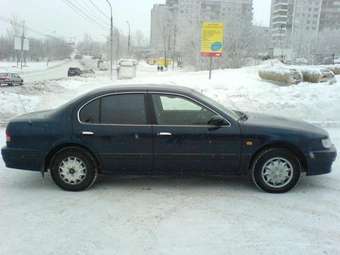 1996 Nissan Maxima Photos