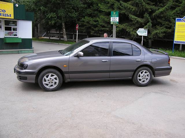 1997 Nissan Maxima