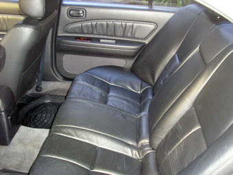 1997 Nissan Maxima Pictures