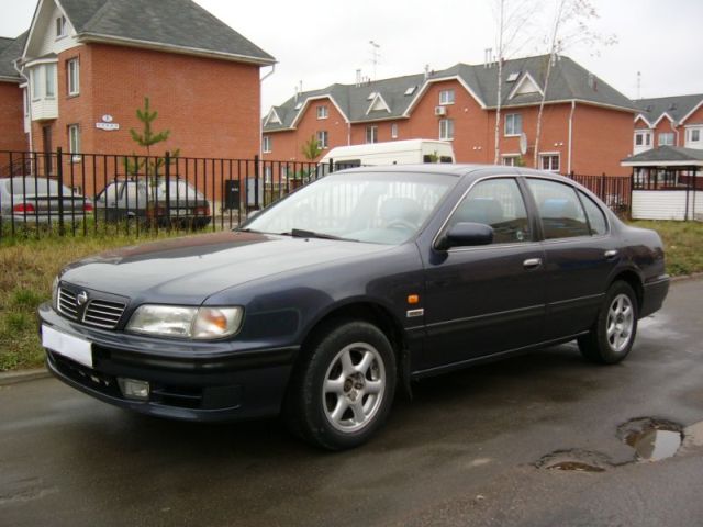 1998 Nissan Maxima