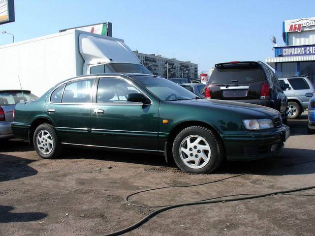 1998 Nissan Maxima