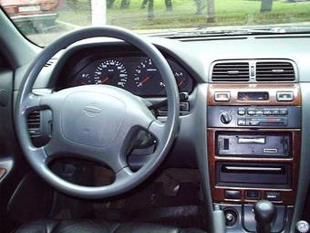 1998 Nissan Maxima Pictures