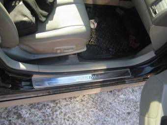 2000 Nissan Maxima Pictures