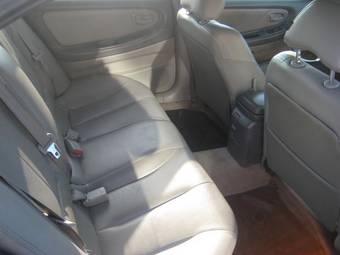 2000 Nissan Maxima Pictures